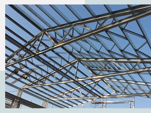 Строительство фермы в Лиски